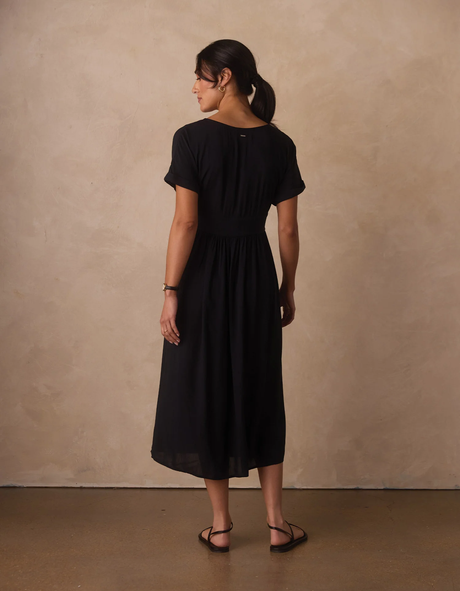 Aria Crepe Midi Dress in Black - Image 5