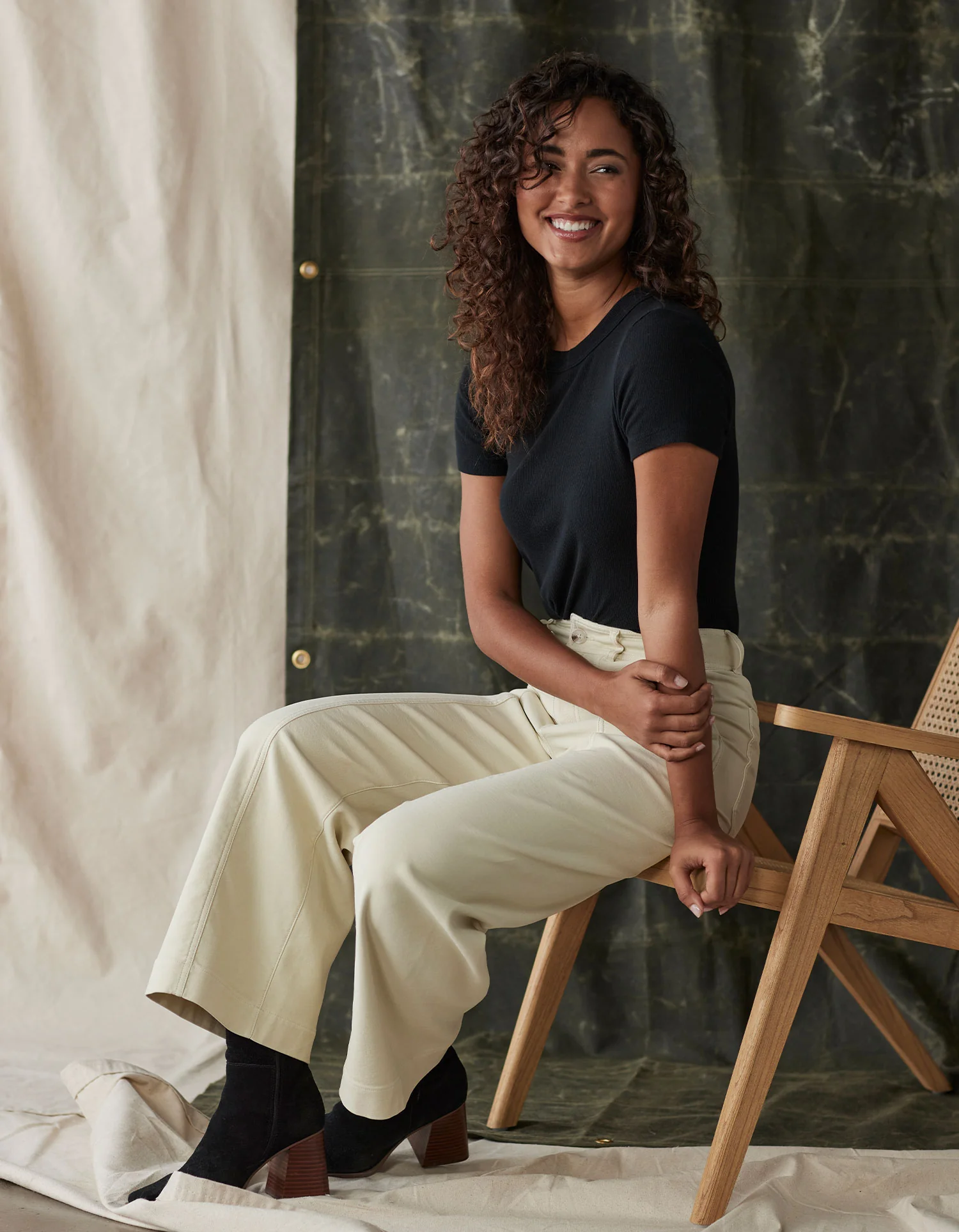 Comfort Terry Wide Leg Crop Pant in Cream - Image 4