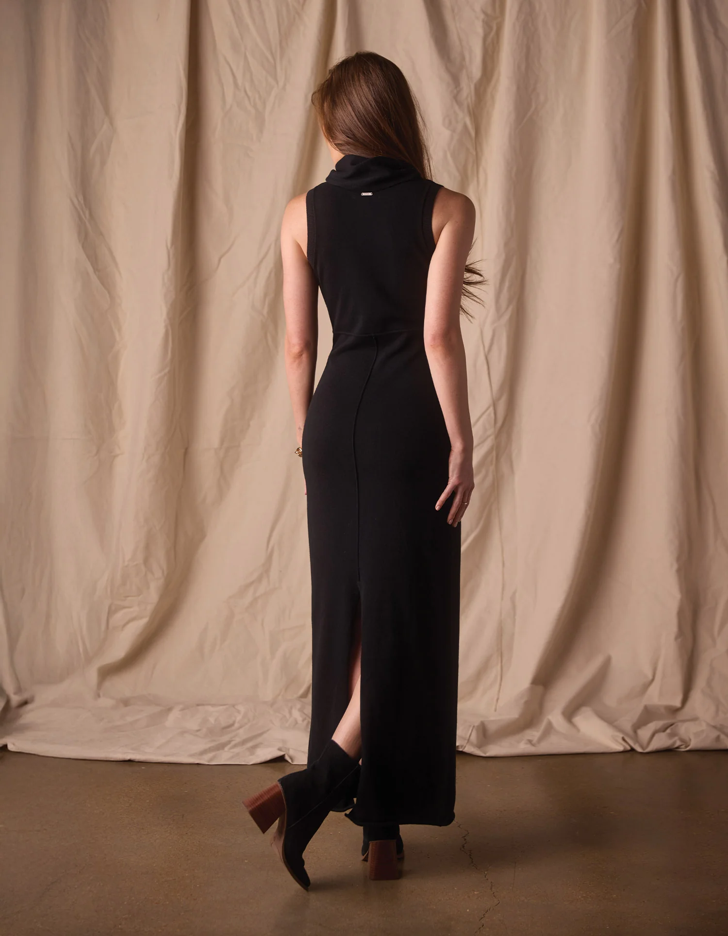 Eloise Column Dress in Black - Image 5