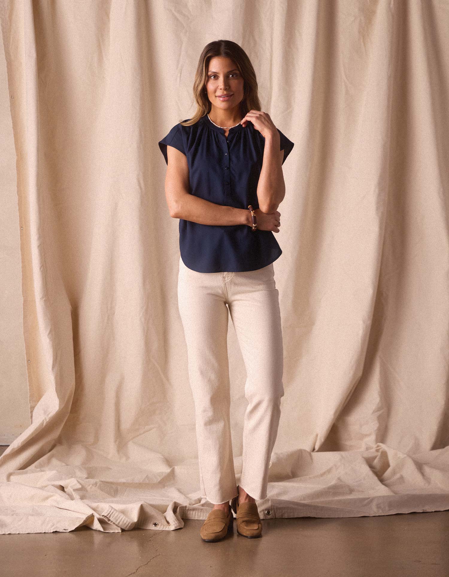 Estella Blouse in Normal Navy