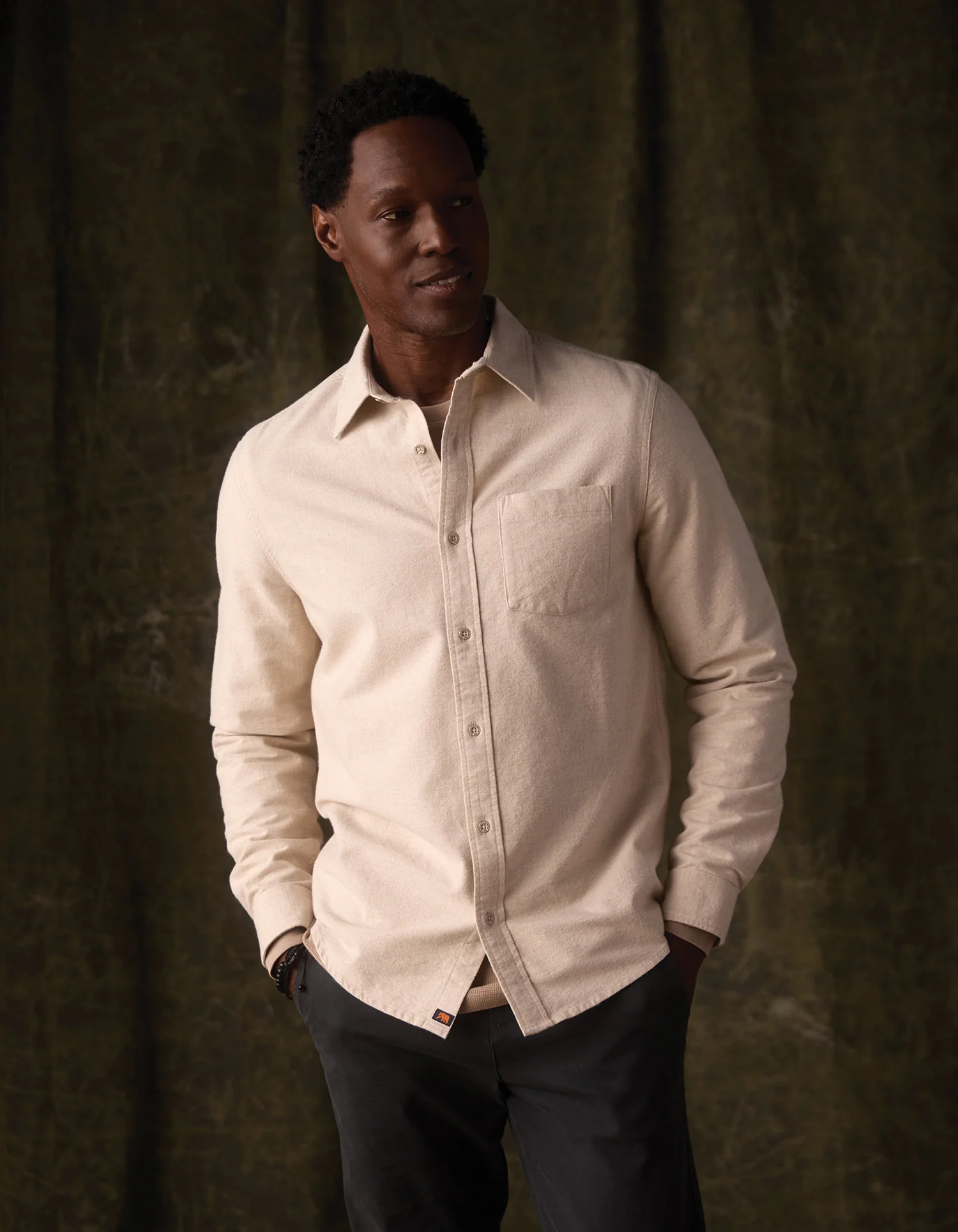 Fairbanks Brushed Chamois Button Up in Fossil - Image 4