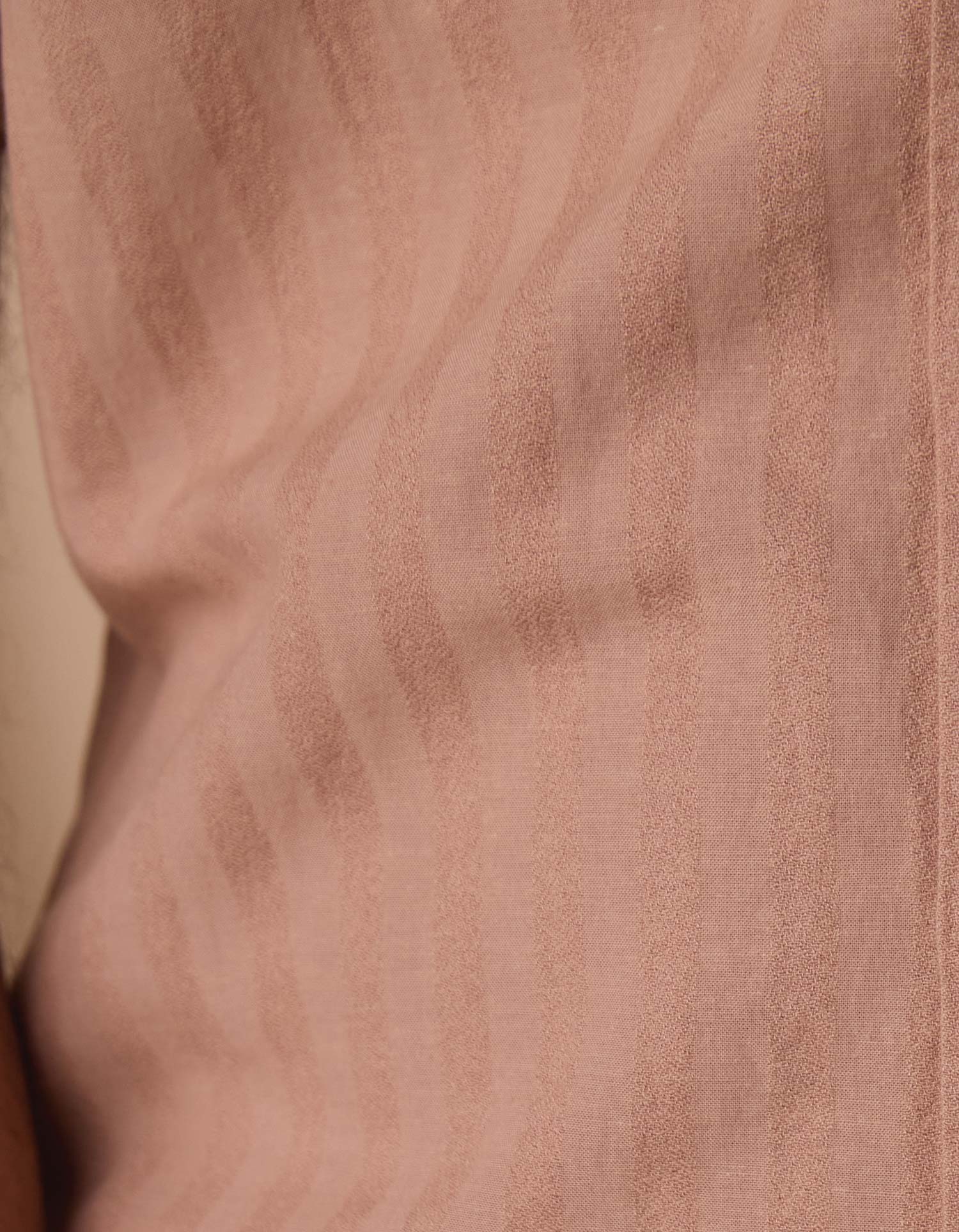 Freshwater Everyday Shirt in Flax - Image 6