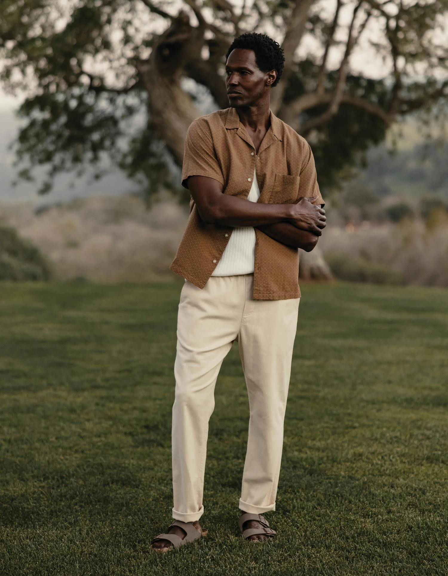 Freshwater Resort Shirt in Dark Khaki - Image 2