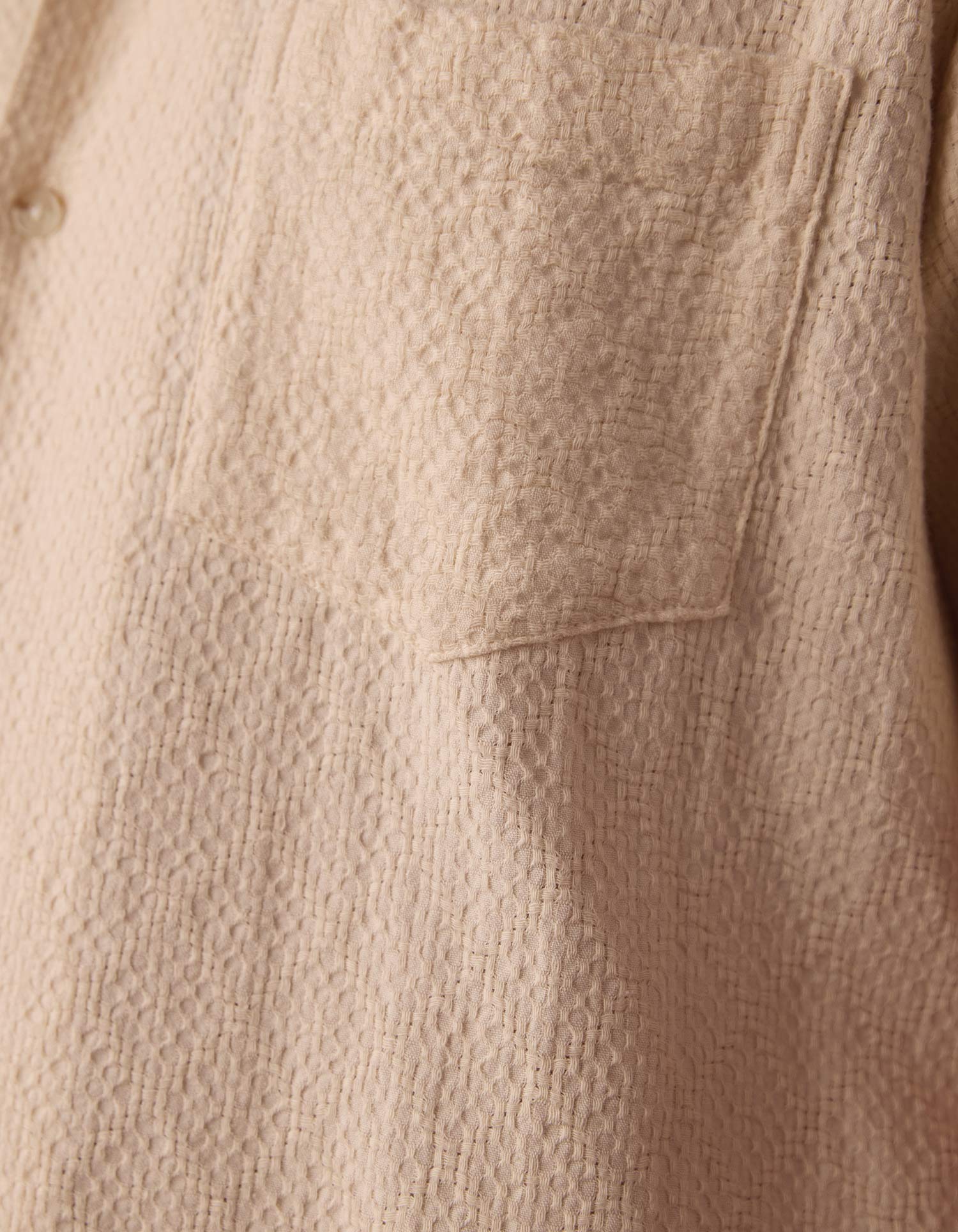 Freshwater Resort Shirt in Motivo Chalk - Image 6