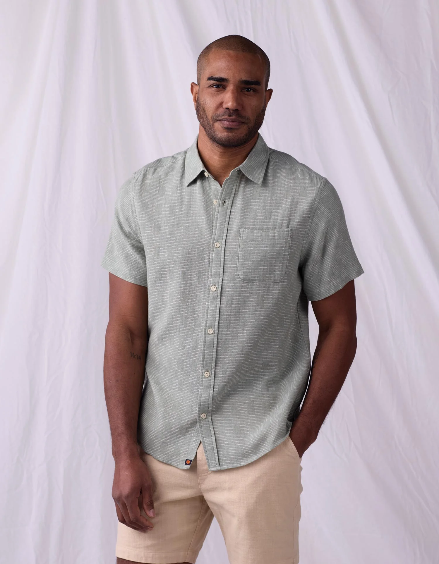 Freshwater Short Sleeve Button Up Shirt in Juniper Check - Image 5