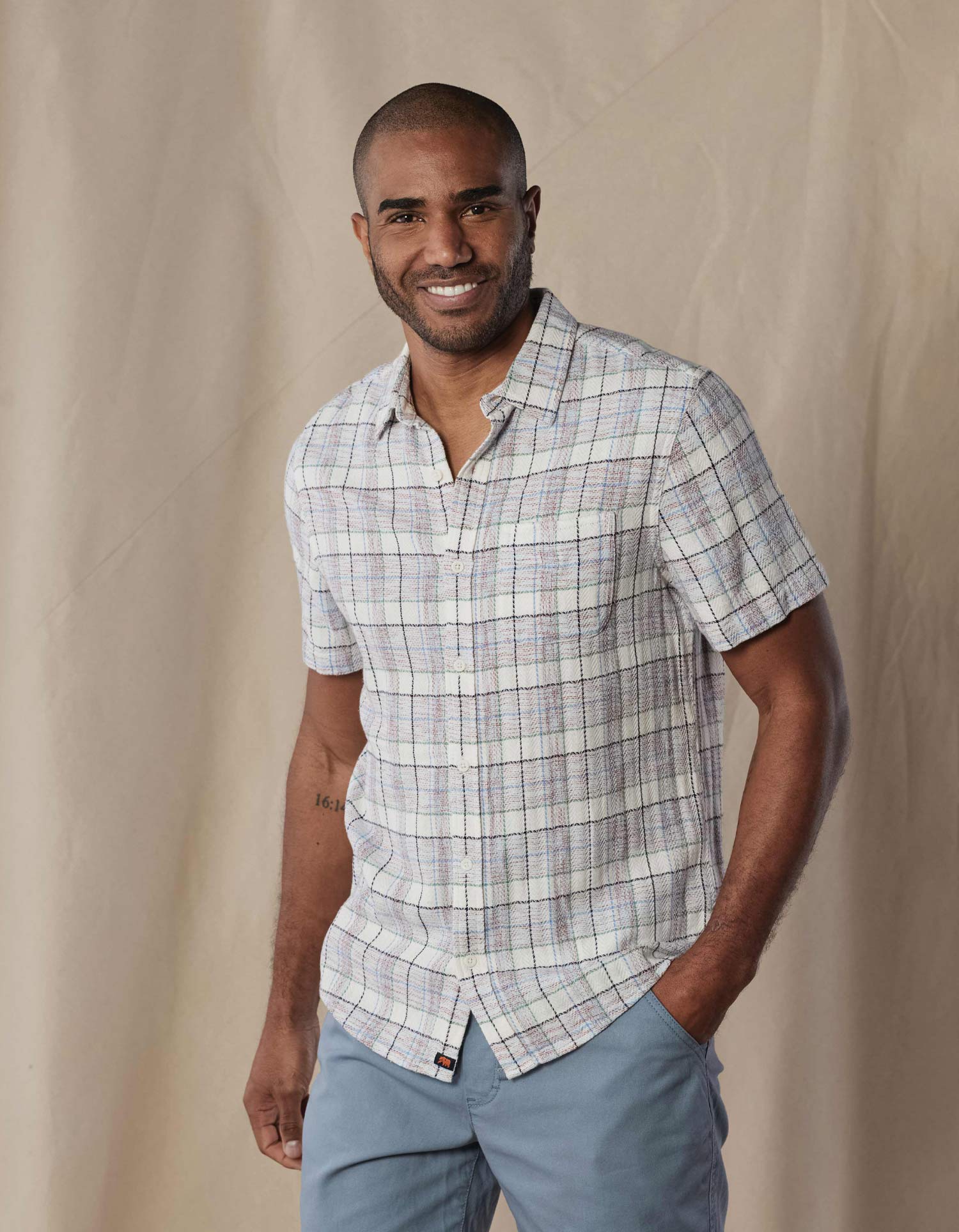 Freshwater Short Sleeve Button Up Shirt in Clear Sky Plaid - Image 3