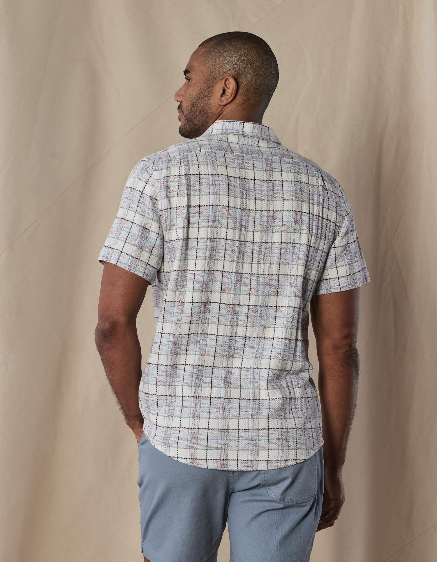 Freshwater Short Sleeve Button Up Shirt in Clear Sky Plaid - Image 4