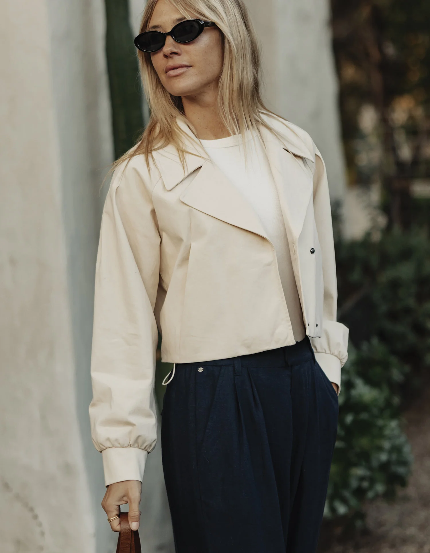 Gia Lapel Cropped Jacket in Chalk - Image 3