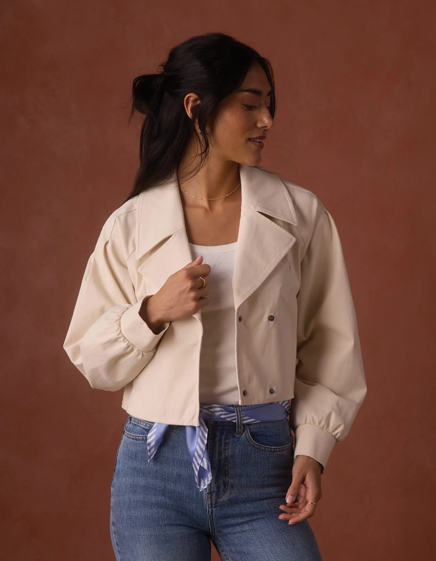 Gia Lapel Cropped Jacket in Chalk - Image 4