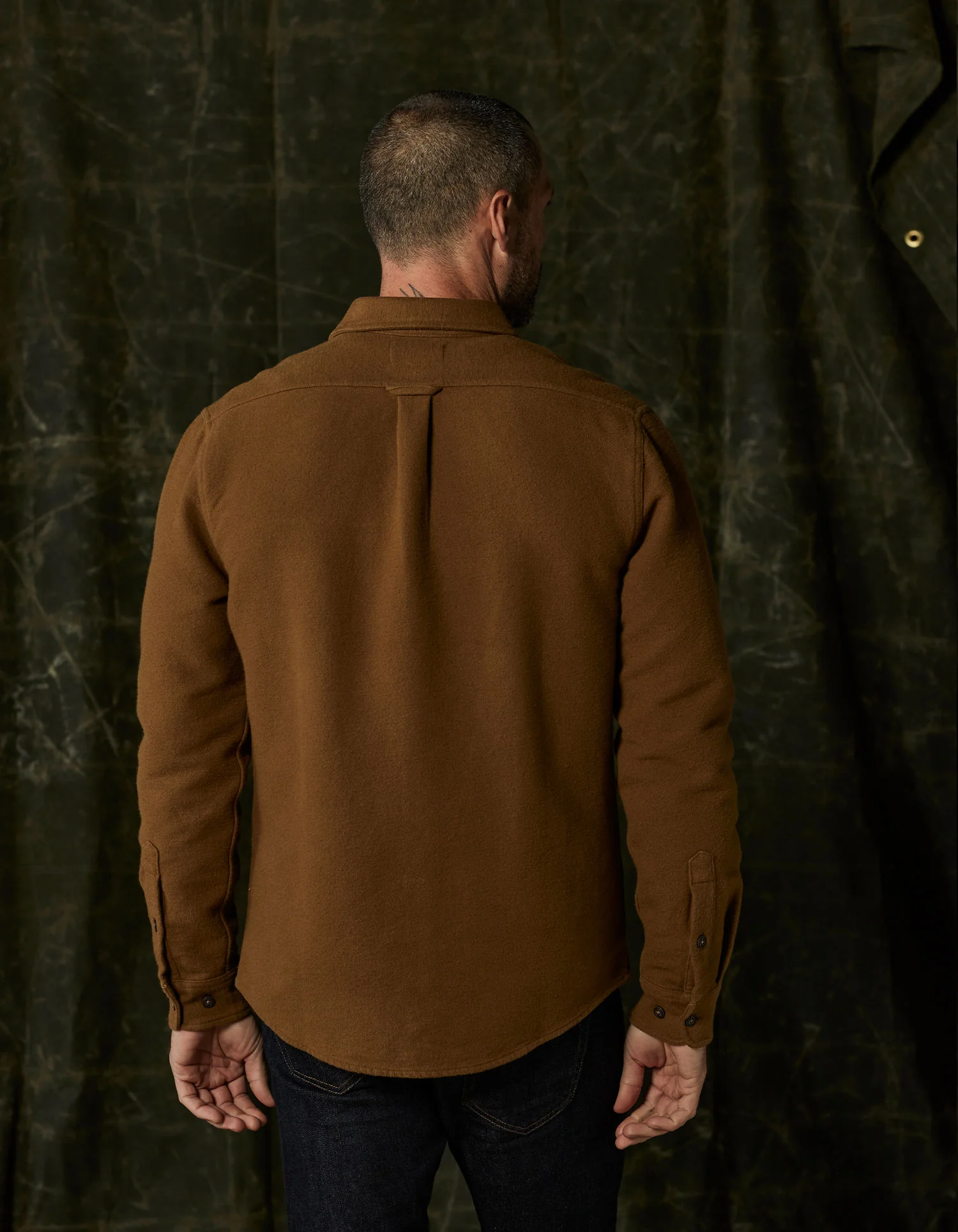 Heavyweight Chamois Overshirt in Gold - Image 5