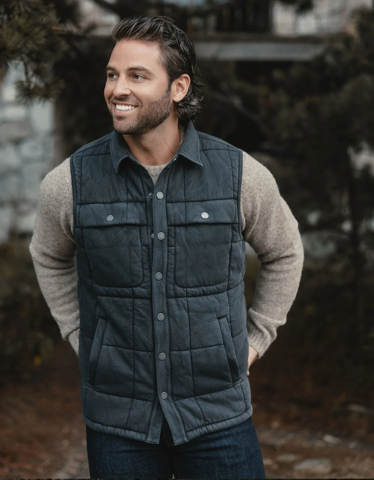 Jackie Premium Fleece Lodge Vest in Phantom - Image 3