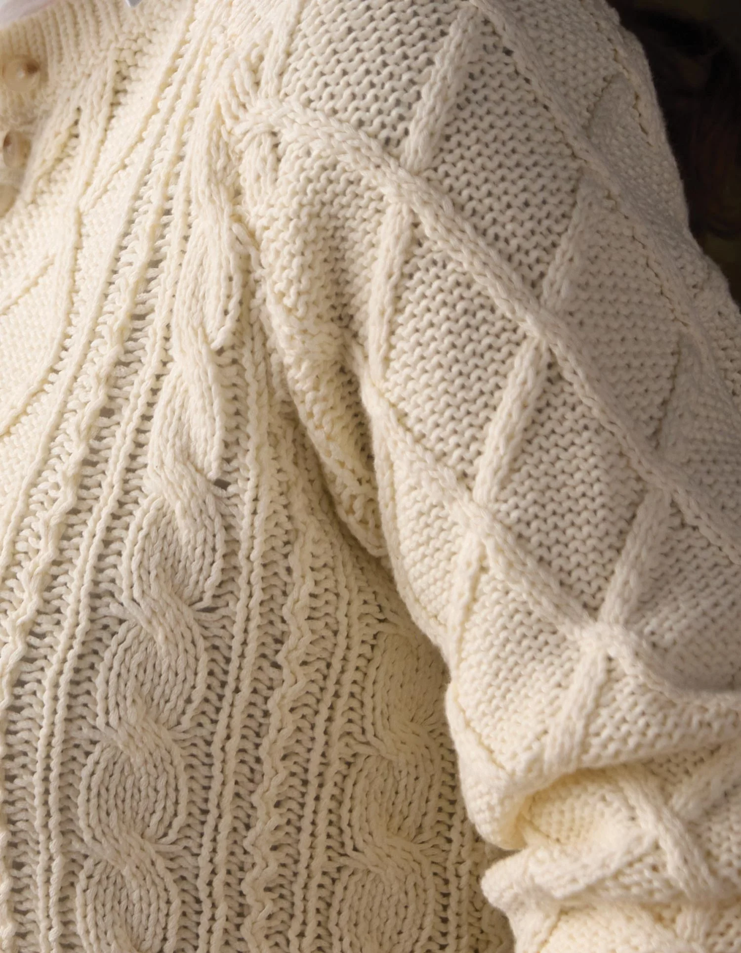 Josefine Cableknit Henley in Cream - Image 3
