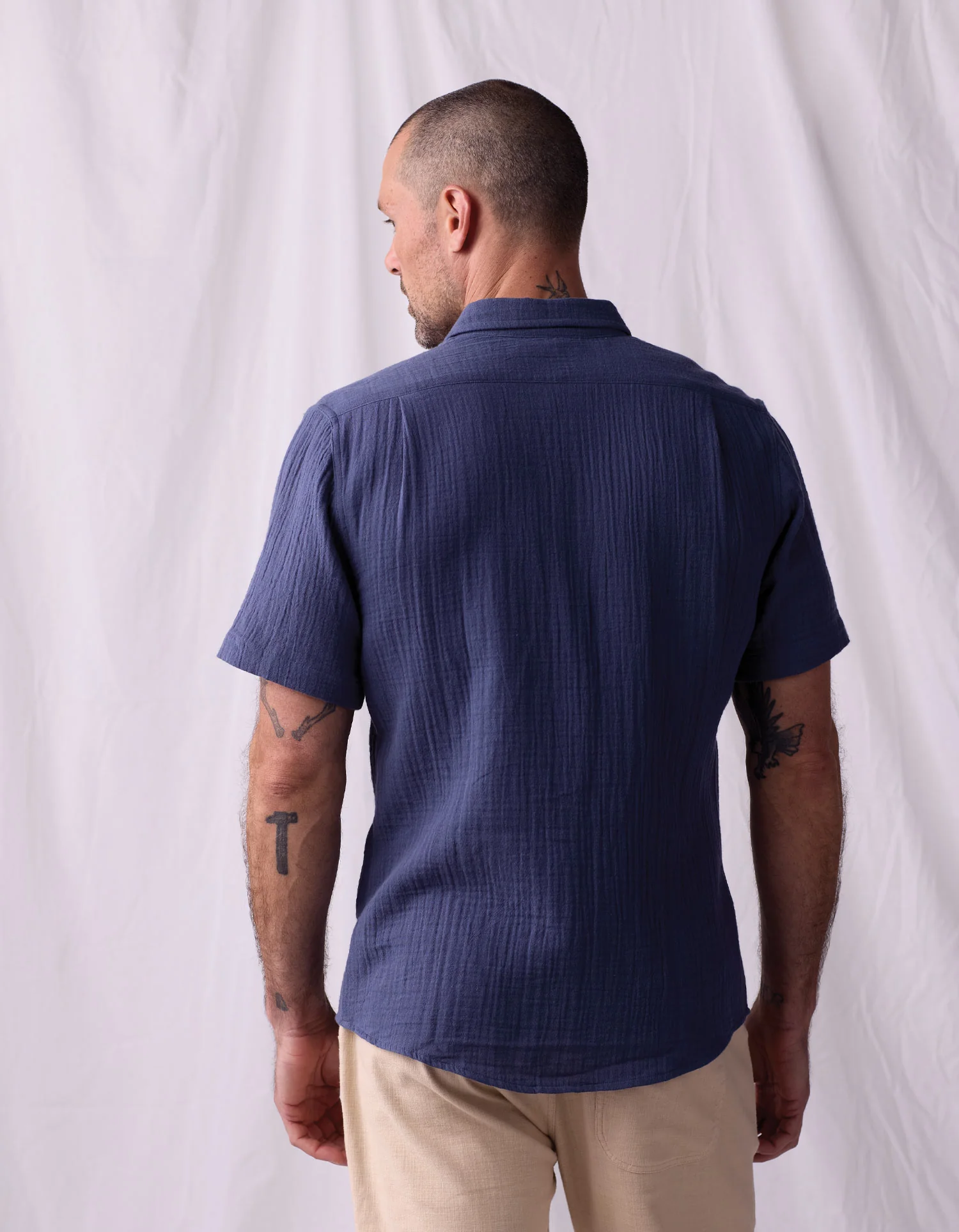 Kalo Short Sleeve Button Up in Vintage Blue - Image 5