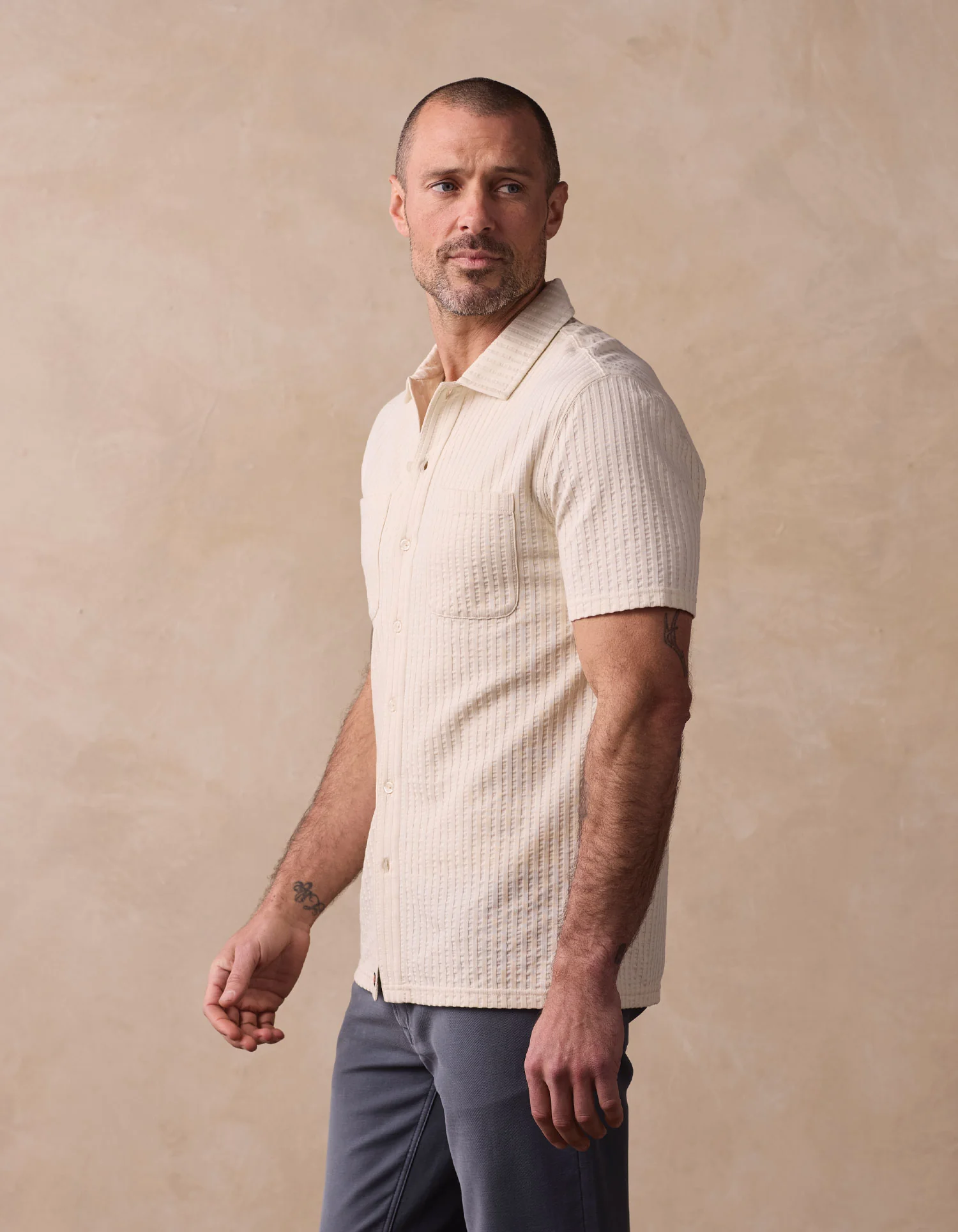 Knit Getaway Button Up in Stone - Image 5