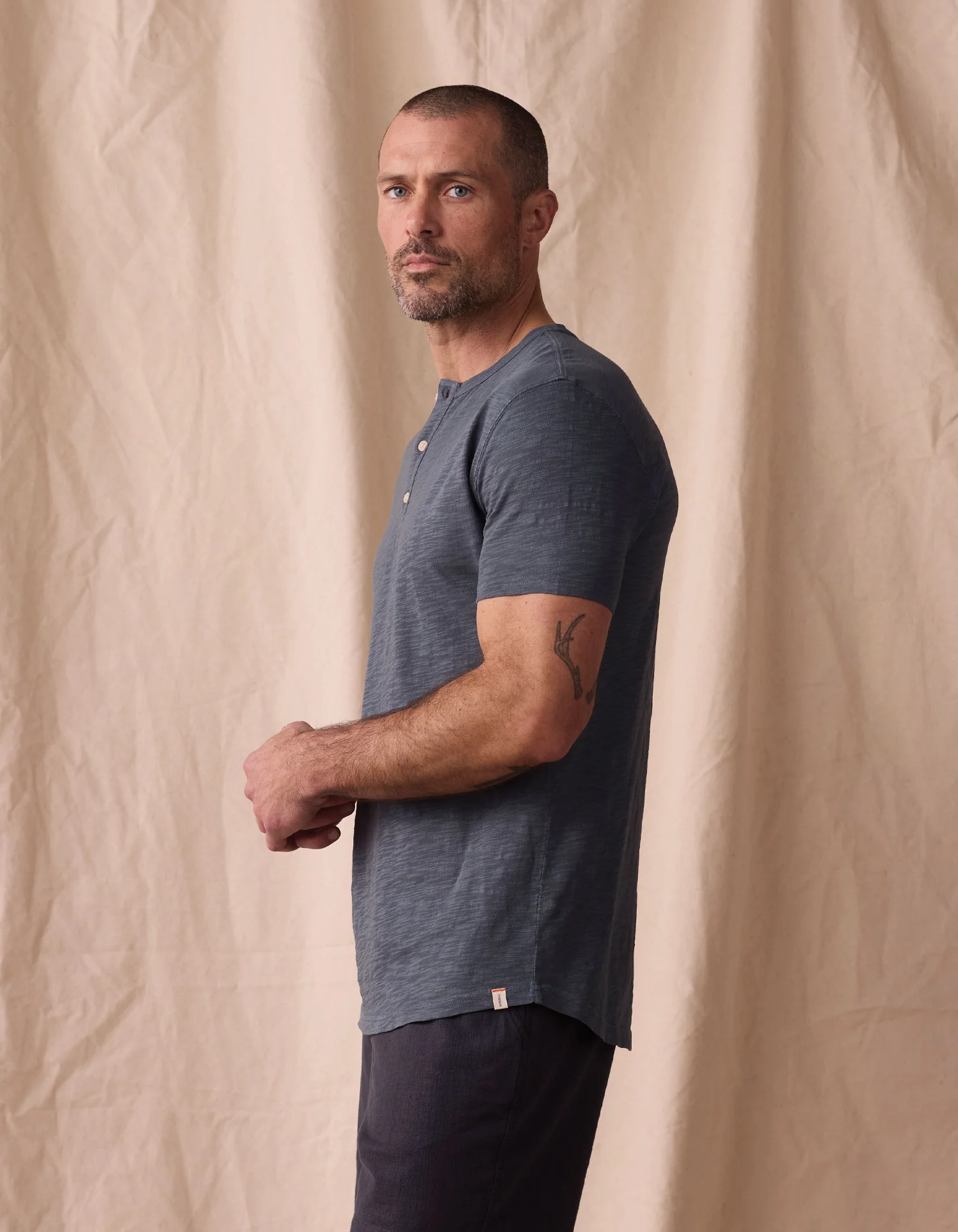Vintage Slub Henley in Waterloo - Image 3