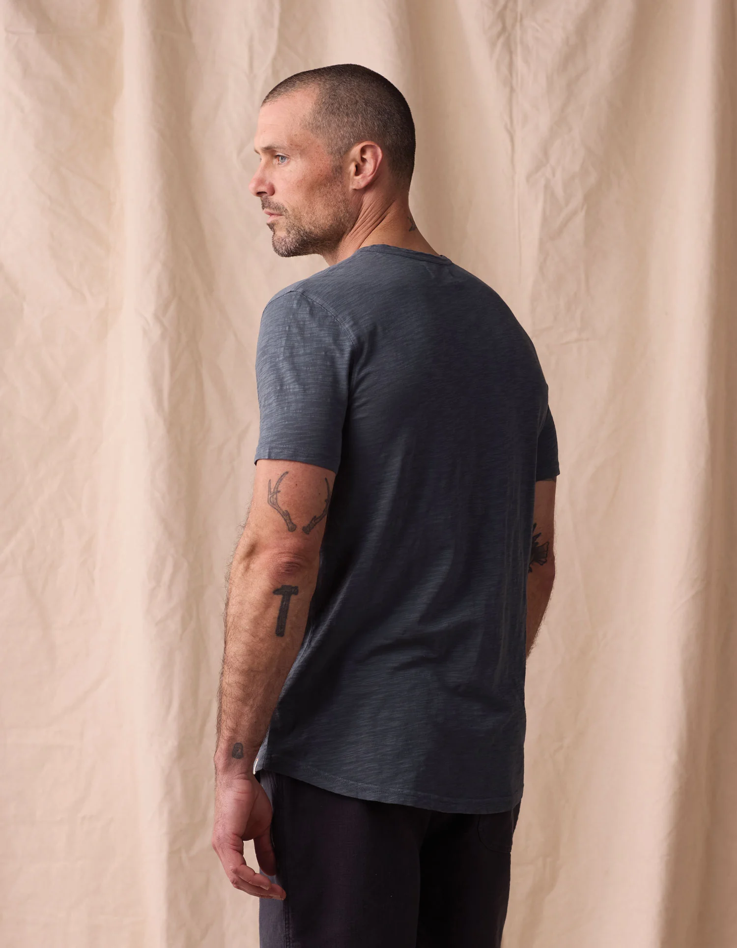 Vintage Slub Henley in Waterloo - Image 4