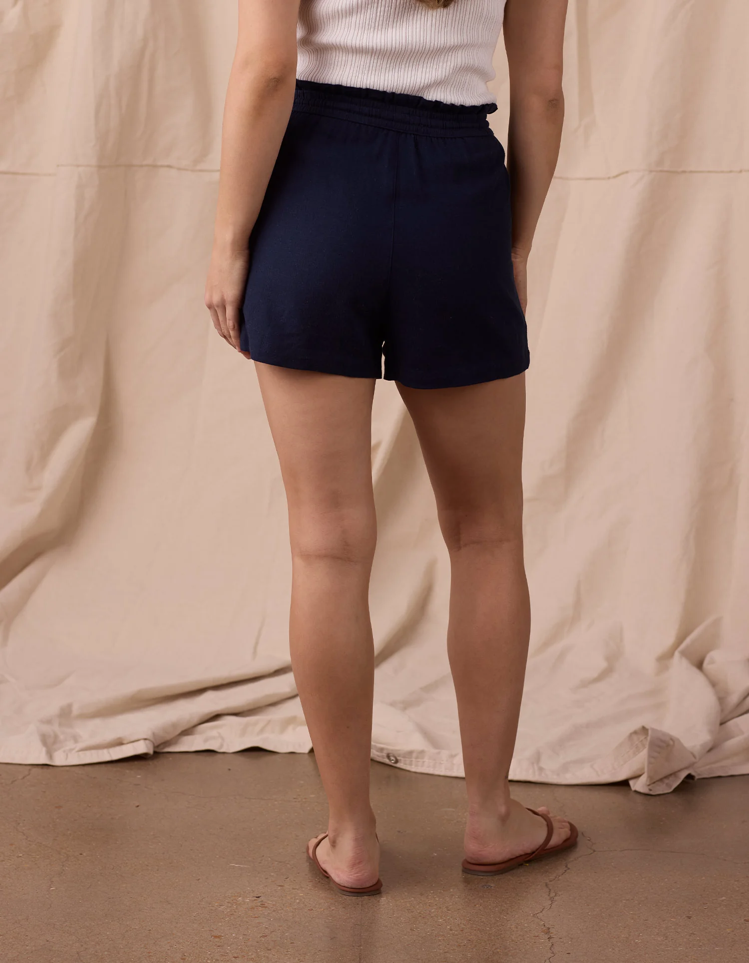 Leukos Linen-Blend Paperbag Short in Navy - Image 4