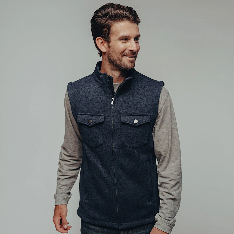 Lincoln Fleece Vest - Image 2