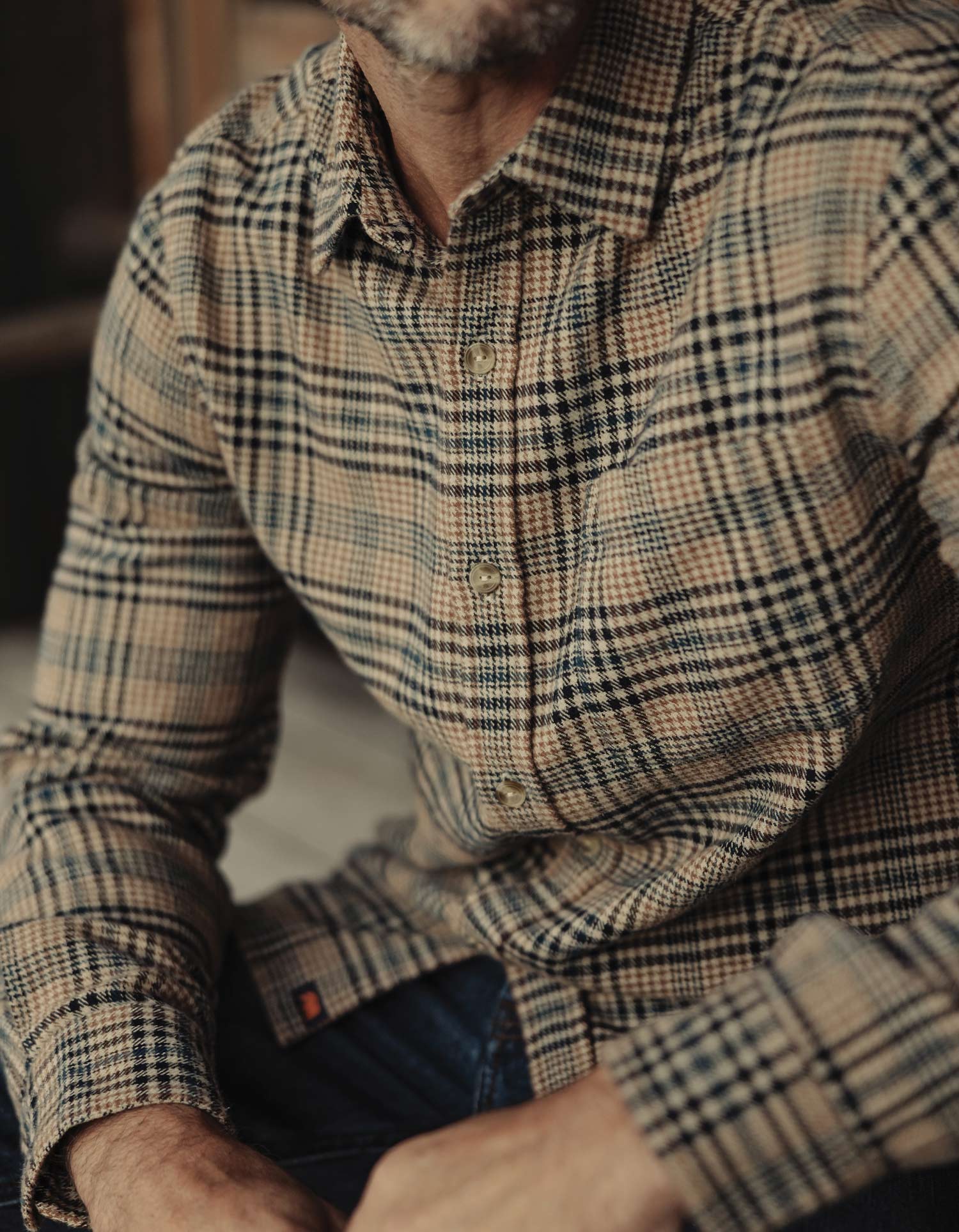 Louis Heavyweight Flannel Overshirt in Fawn Plaid - Image 2