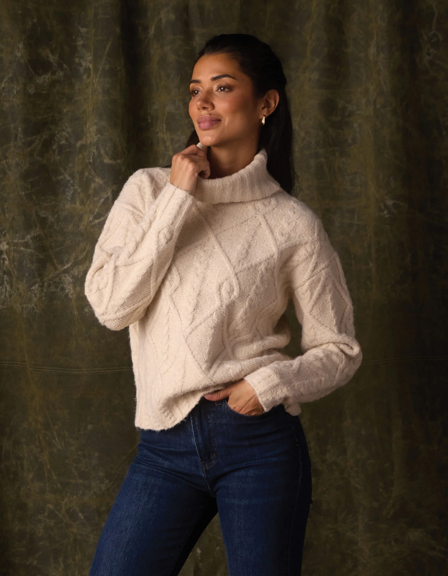 Marianna Cable Knit Sweater in Cream - Image 3