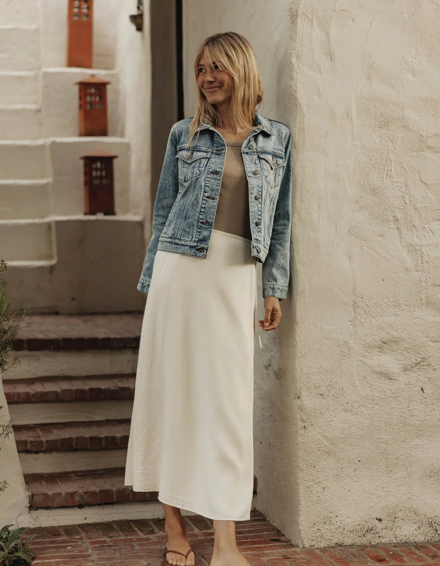 Normal Denim Jacket in Medium Greyson Wash - Image 3