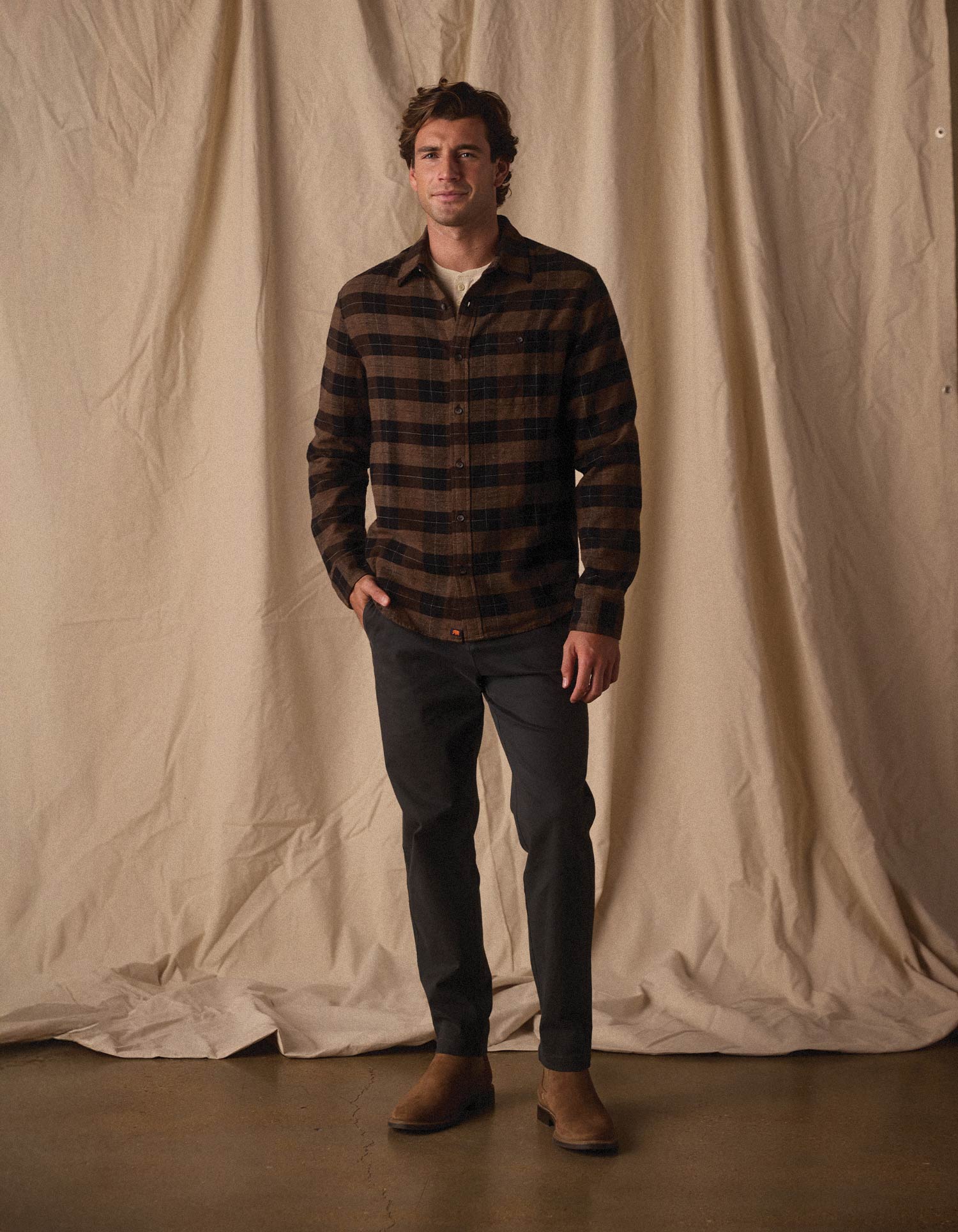 Normal Stretch Straight Chino in Charcoal - Image 2