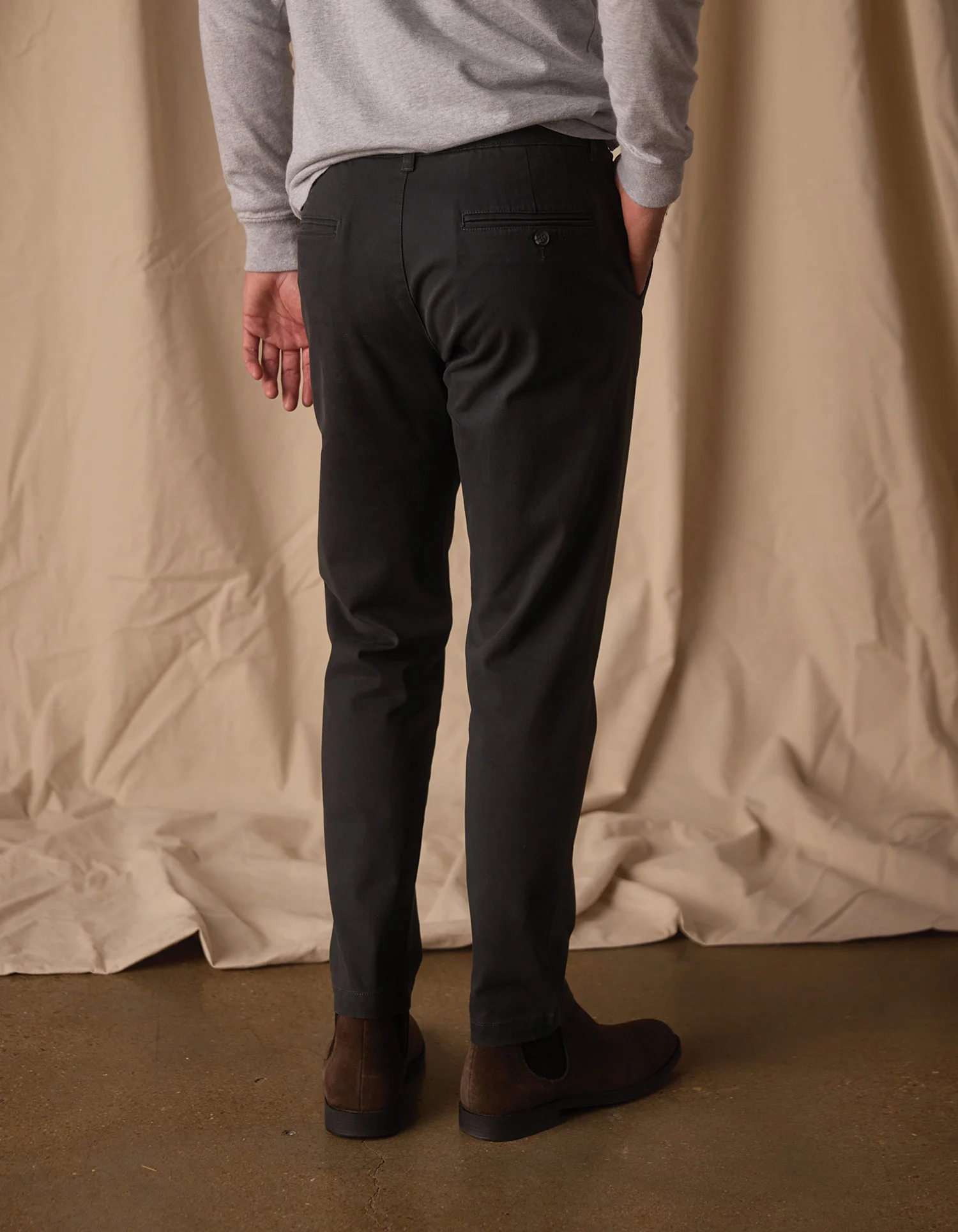 Normal Stretch Straight Chino in Charcoal - Image 5