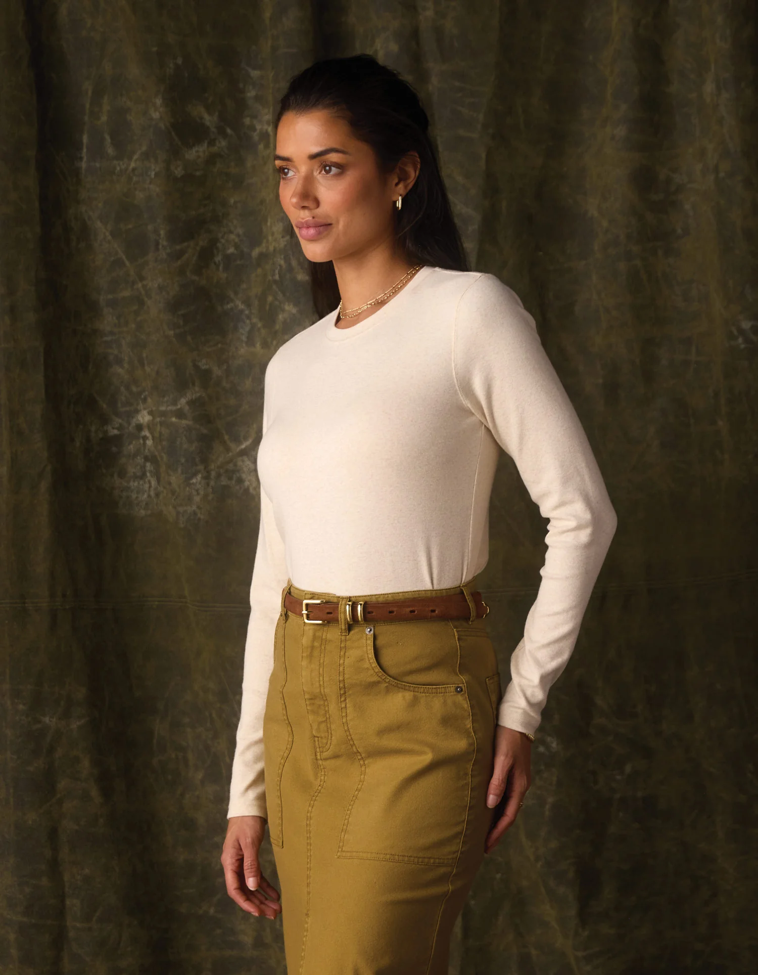 Puremeso Everyday Crewneck in Fossil - Image 3