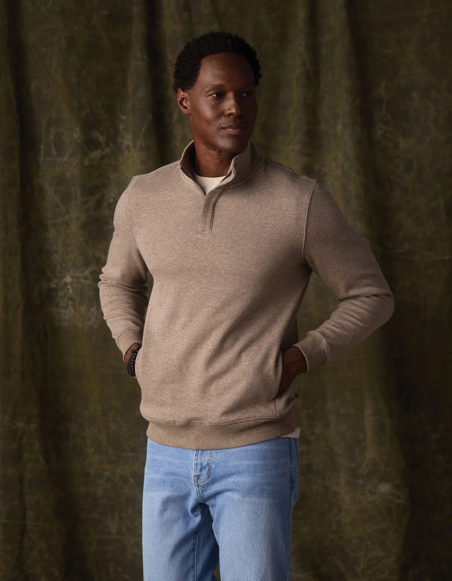 Fleece Puremeso Quarter Zip in Dark Taupe - Image 4
