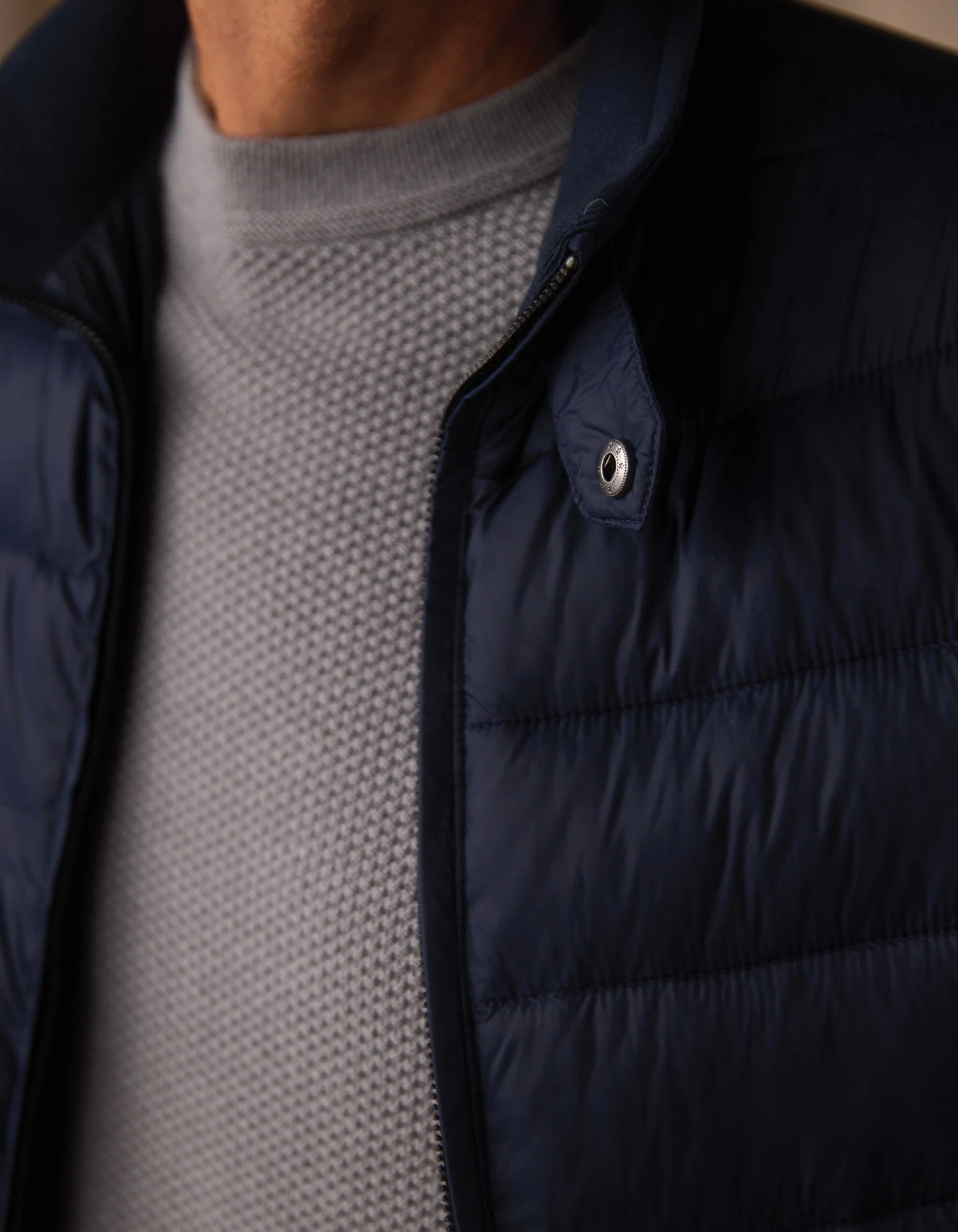 Sportivo Quilted Jacket in Normal Navy - Image 3