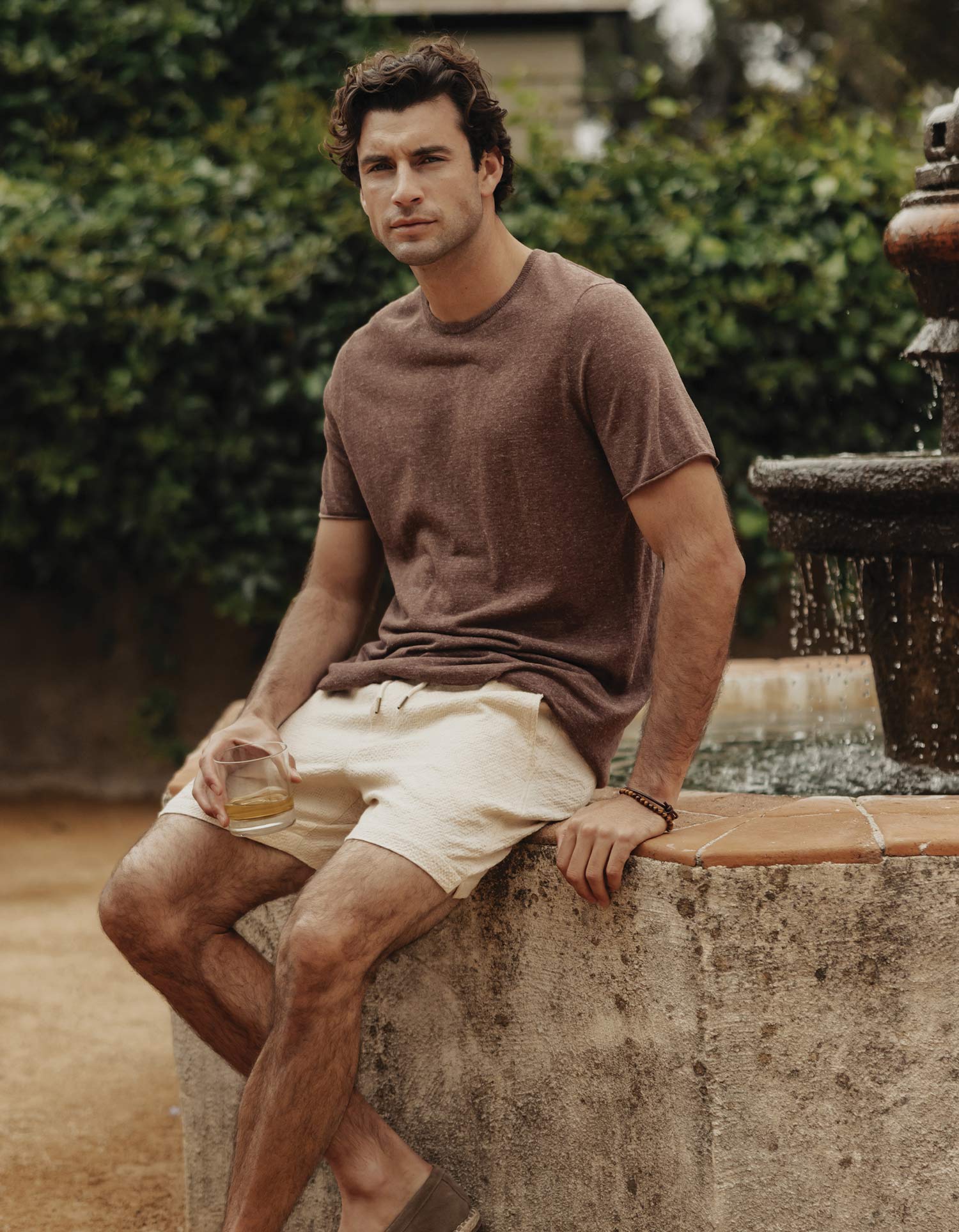 Summer Linen-Blend Knit Tee in Espresso - Image 3