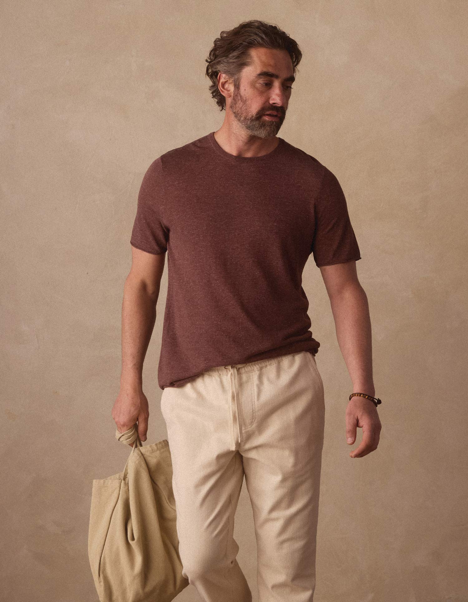 Summer Linen-Blend Knit Tee in Espresso - Image 4