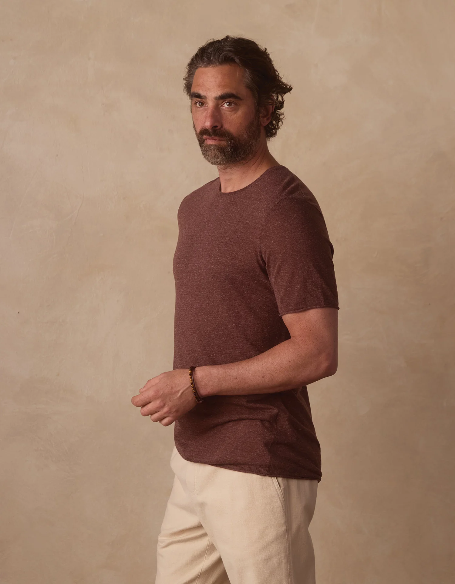 Summer Linen-Blend Knit Tee in Espresso - Image 6