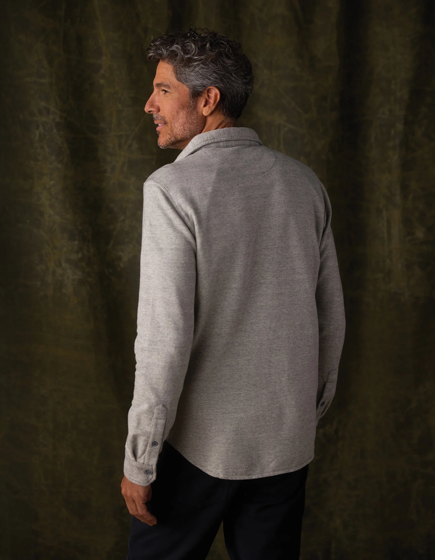 Textured Knit Shirt in Graphite - Image 7
