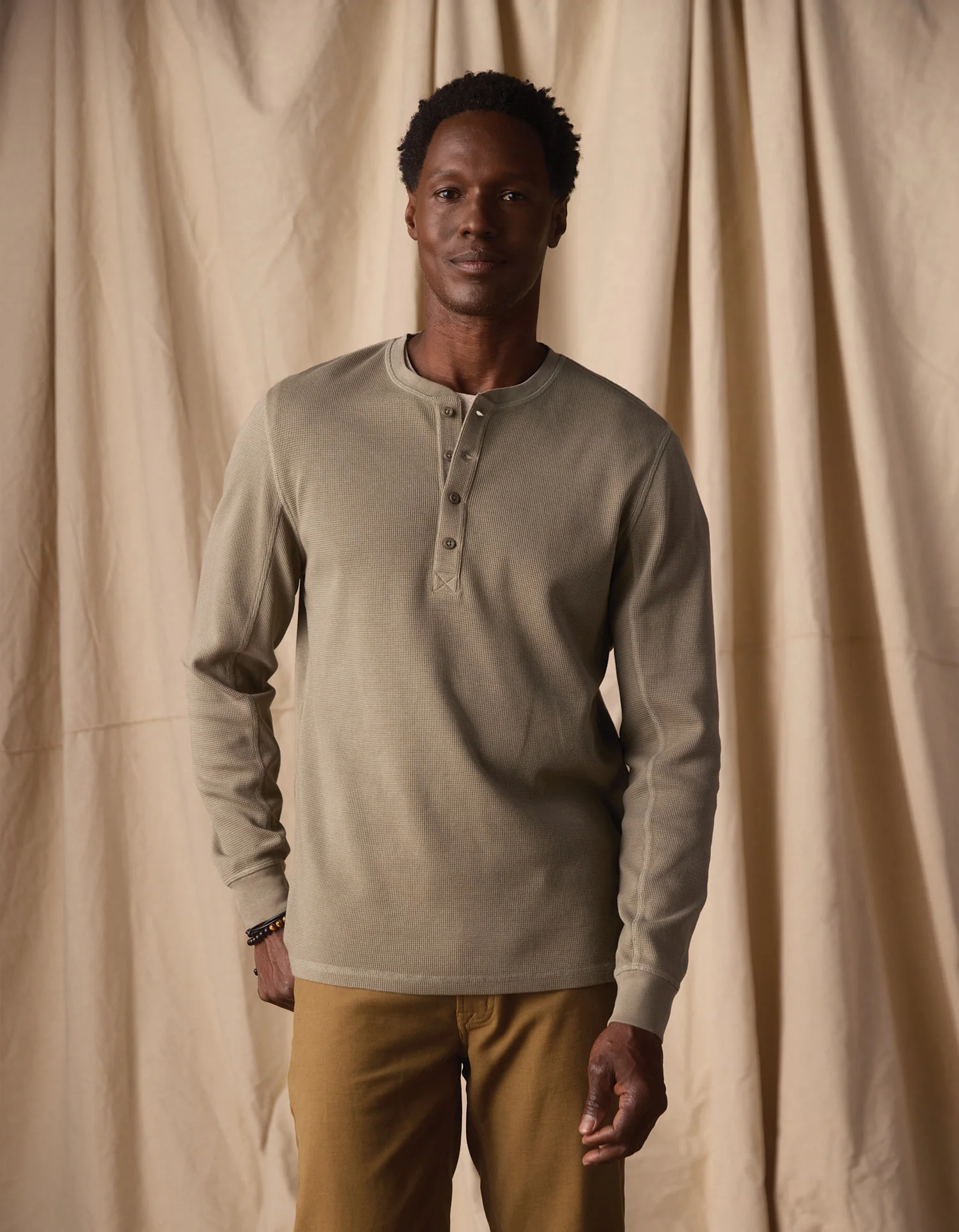 Vintage Thermal Mountain Henley in Moss - Image 3