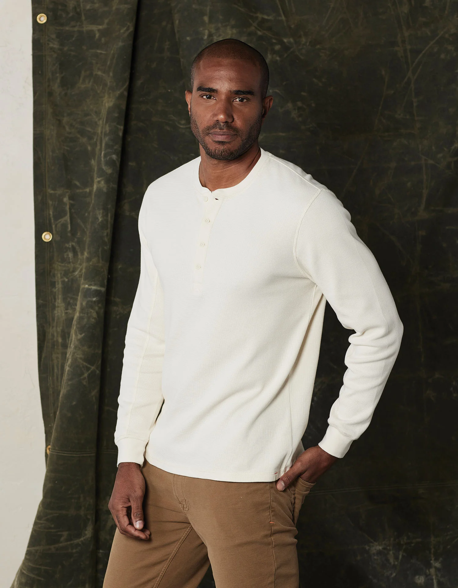 Vintage Thermal Mountain Henley in Ivory - Image 4
