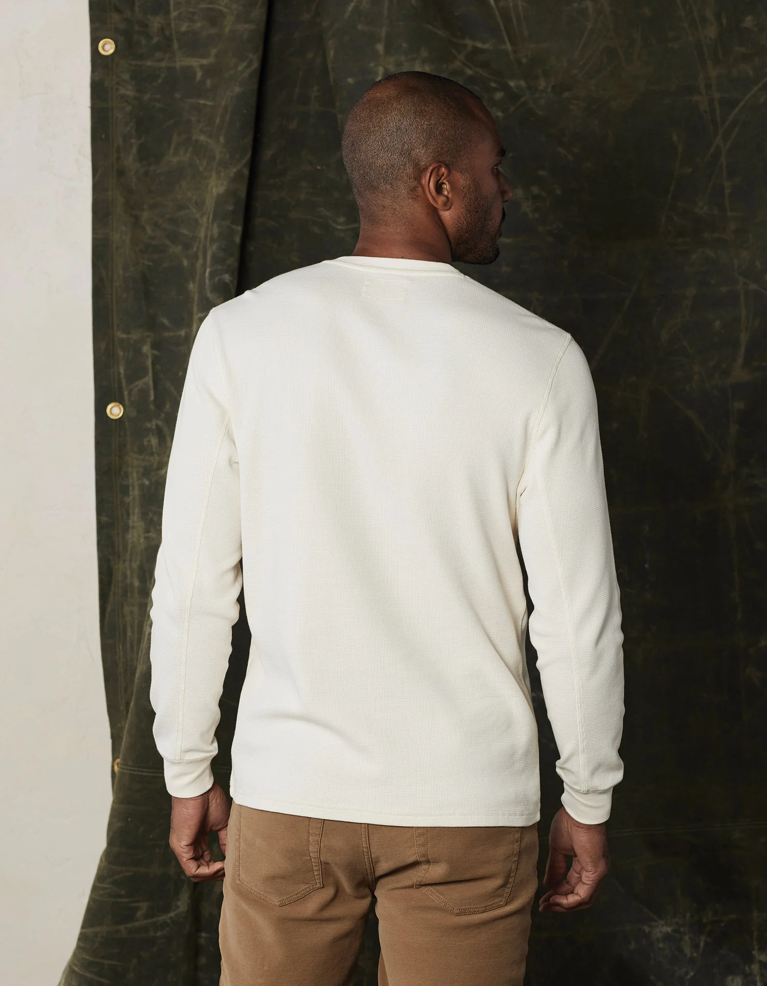 Vintage Thermal Mountain Henley in Ivory - Image 5
