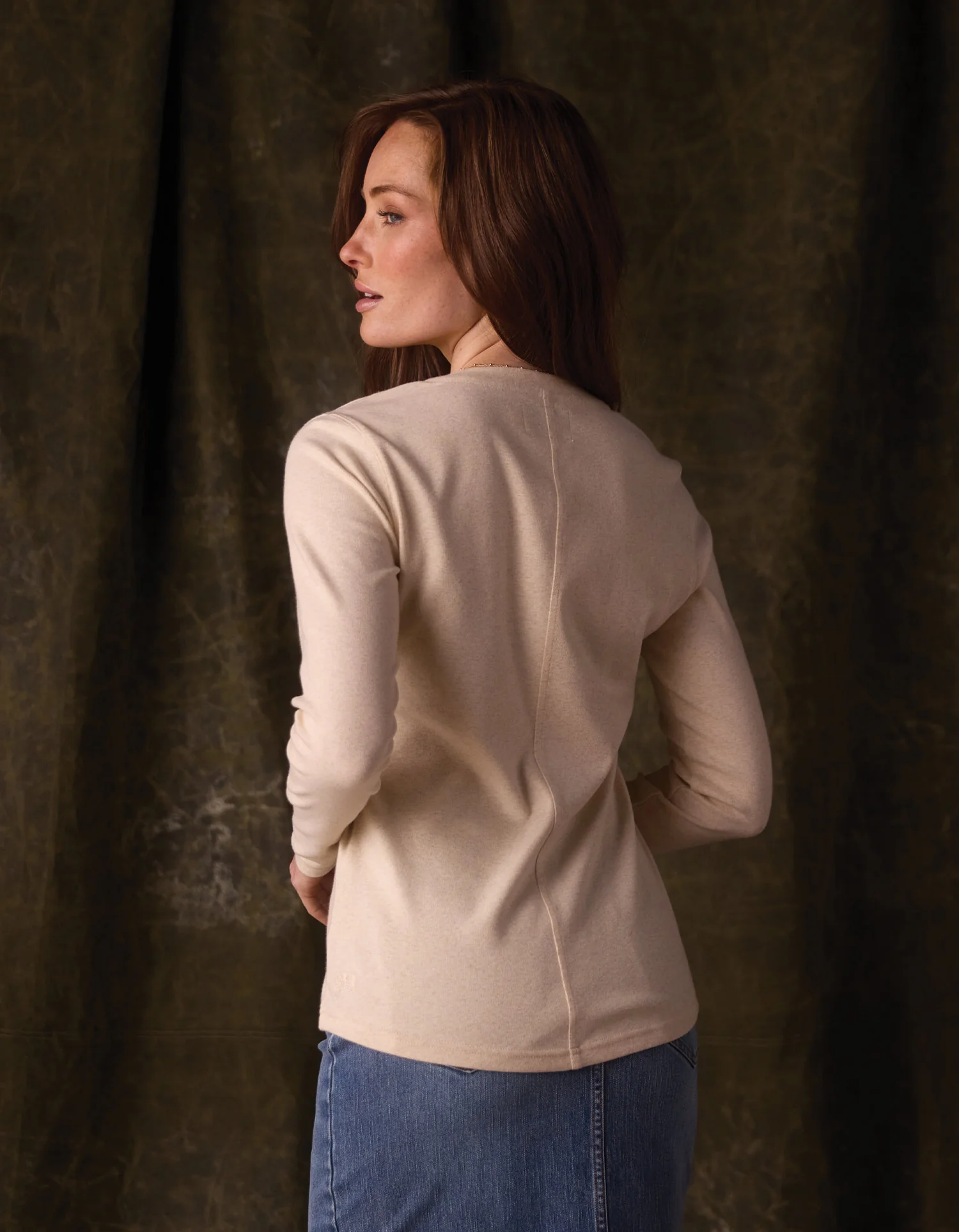 Women's Puremeso Henley in Fossil - Image 2